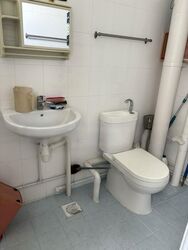 Blk 221 Yishun Gardens (Yishun), HDB 5 Rooms #559894451